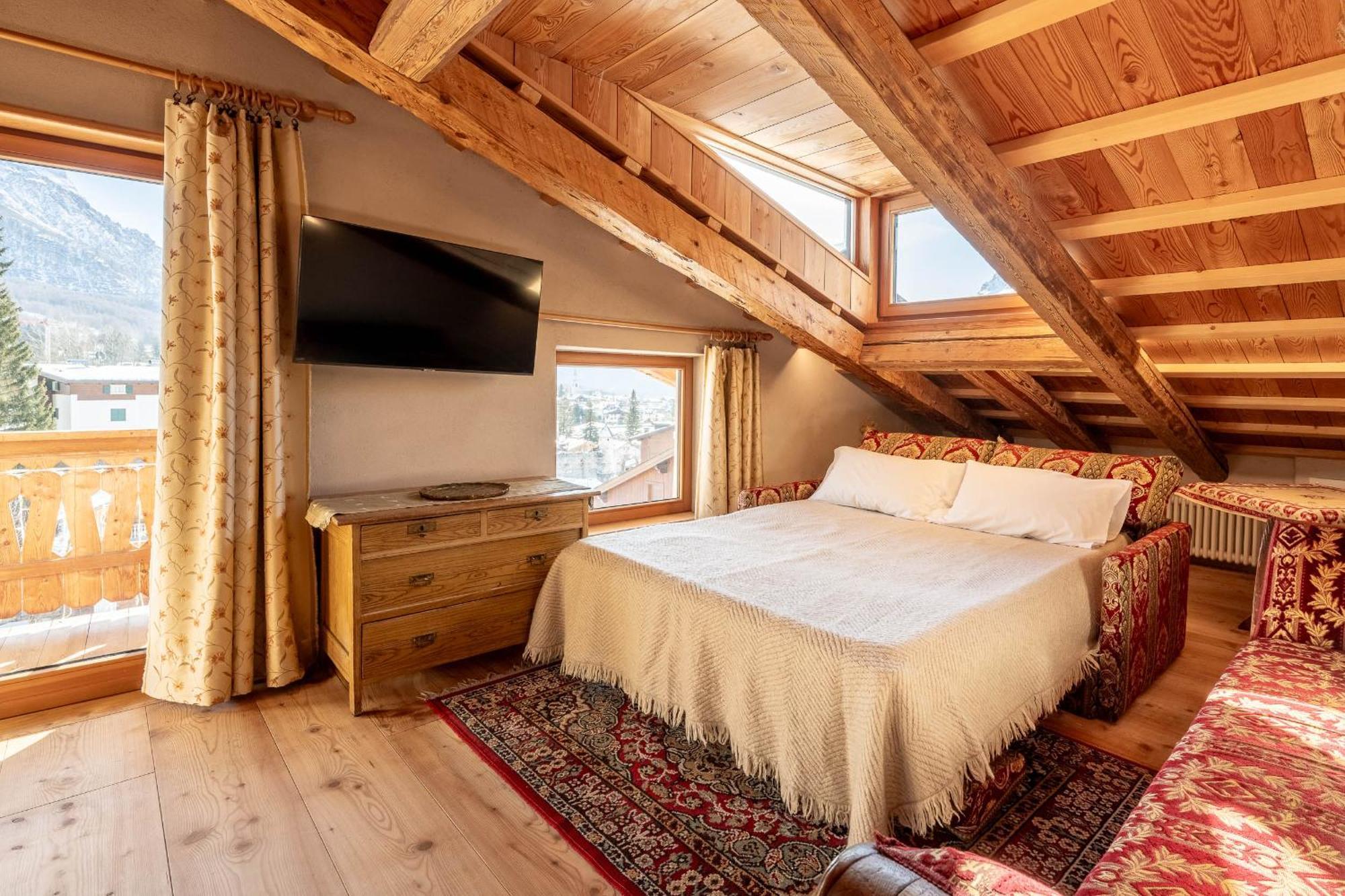 קורטינה ד'אמפזו Cortina Lodge מראה חיצוני תמונה